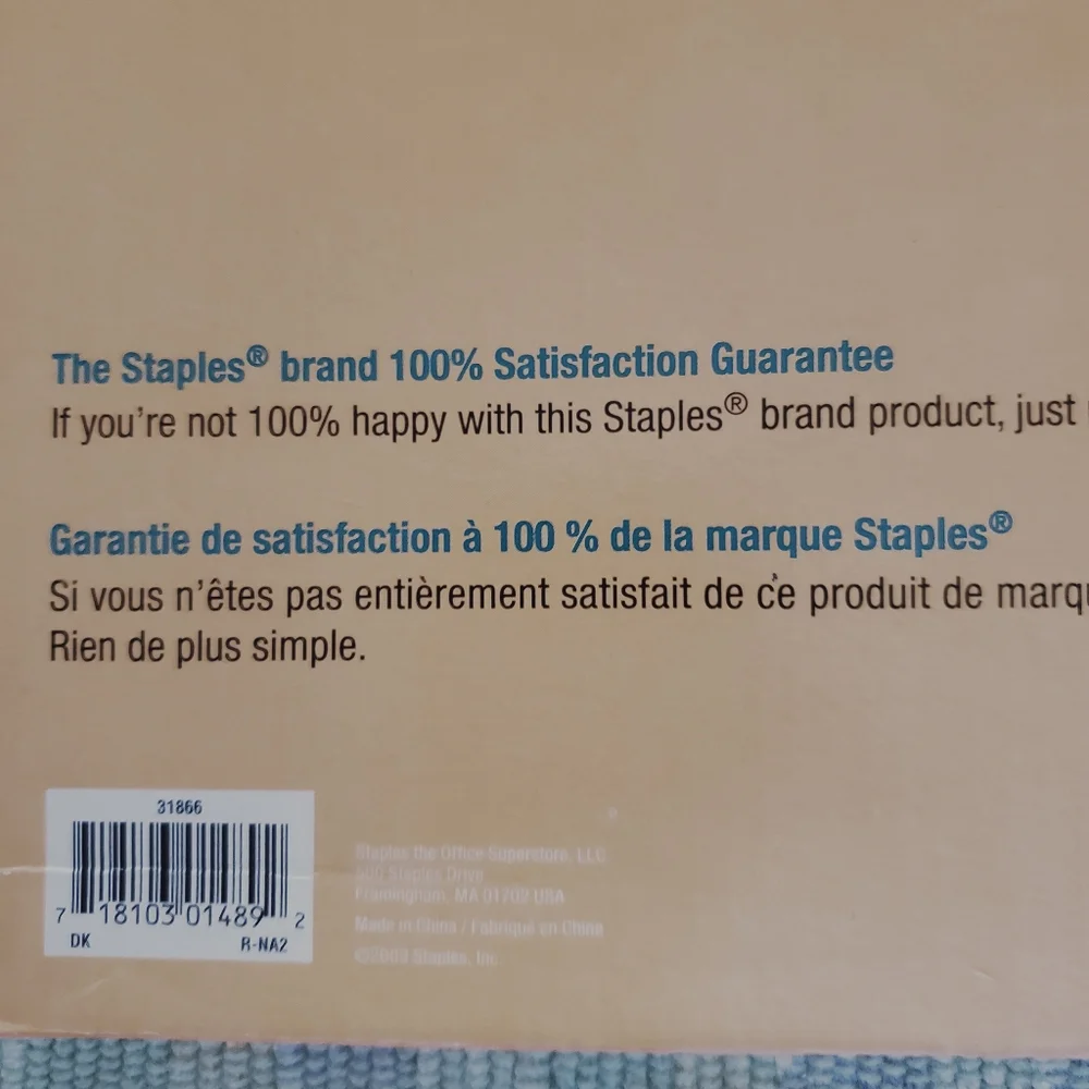 Staples Clear Heavyweight Sheet Protectors - Clear (100 Pack)